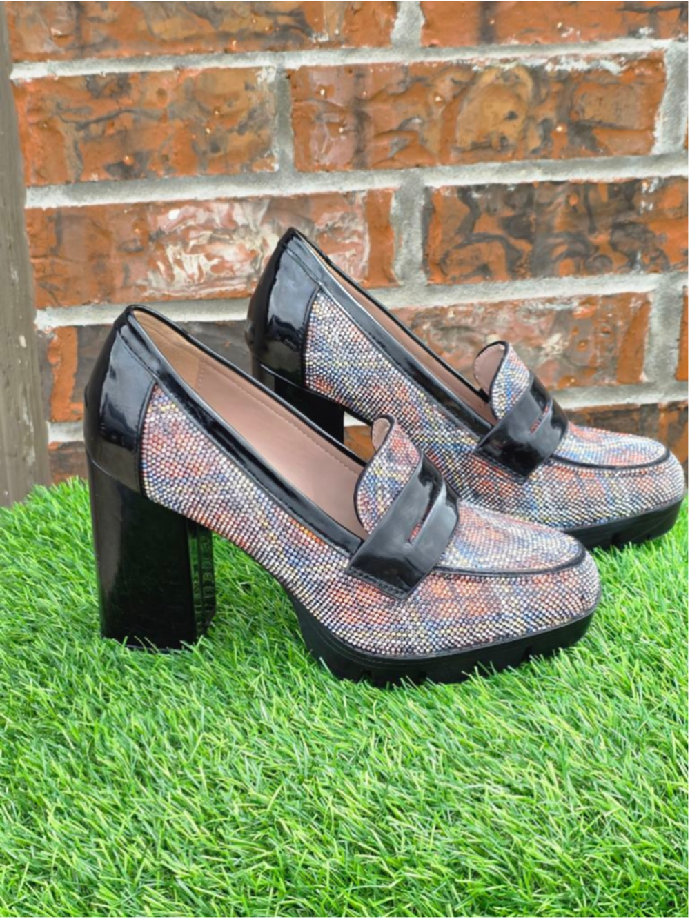 Betsey Johnson Platforms Black Multicolor Rhinestone Loafers Women's Size 9.5M - Picture 2 of 9